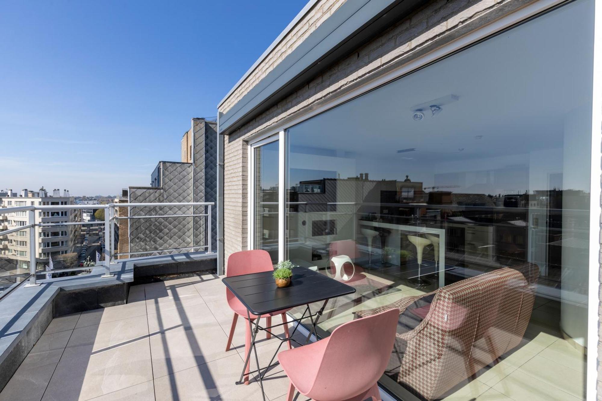 Penthouse Bij Leopoldpark Apartment Ostend Exterior photo